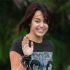 Miley Cyrus e... intr-un papuc!
