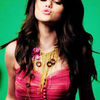 Selena Gomez, filmari clip Naturally