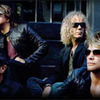 Tu alegi, Bon Jovi canta... la Grammy 2010