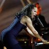 Alicia Keys si Jack White vor interpreta tema muzicala pentru noul James Bond