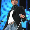 Robbie Williams e vizitat de extraterestri… chiar vine sfarsitul lumii