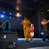 simplu in deschidere la black eyed peas