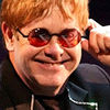Scena lui Elton John raneste trei oameni in Mexic