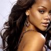 Rihanna filmeaza clipul Te Amo (poze)