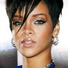 Prima poza care o infatiseaza pe Rihanna batuta