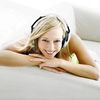 Cheryl Cole, Enrique Iglesias si Shakira in Top 20 BestMusic