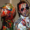 The Ting Tings, murdariti cu vopsea de catre fani