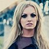 Alexandra Stan, promovata in America de bloggerul Perez Hilton