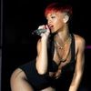 Rihanna, femeia anului 2011
