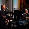 Paul McCartney colaboreaza din nou cu Stevie Wonder