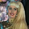 Lady Gaga si-a sarbatorit ziua de nastere in familie