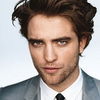 Robert Pattinson se teme sa iubeasca din cauza faimei
