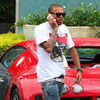 Chris Brown si-a luat un Bugatti Veyron de 1,5 milioane dolari