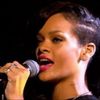 Rihanna si Bruno Mars au cantat la X Factor (video)