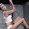 Cele mai tari parodii dupa Wrecking Ball - Miley Cyrus (video)