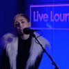 Miley Cyrus, cover dupa Lana del Rey - Summertime Sadness (video)