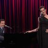 Jimmy Fallon & Anne Hathaway transforma hiturile rap in versiune Broadway (video)