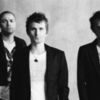 Muse ramane pentru a doua saptamana pe primul loc cu albumul "Drones"
 
