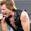 Te-ai gandit vreodata ca Bon Jovi poate canta in chineza? (video)