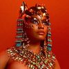  Nicki Minaj a lansat albumul "Queen"