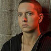 Eminem isi omagiaza orasul natal in clipul `Beautiful` (video)