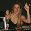 Maite (Perroni?) cu Shakira in studio (foto)