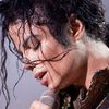 Michael Jackson murea, Conrad Murray dadea telefoane