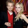 Avril Lavigne divorteaza de Deryck Whibley
