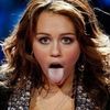 Miley Cyrus, satula de bliturile paparazzilor