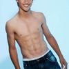 Locul 8 - Taylor Lautner