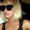 Lady Gaga, premiata pentru moda (foto)