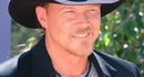 Trace Adkins - This Ain't No Love Song
